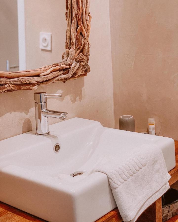 Auberge De La Foret Bonifatu Калензана Екстериор снимка