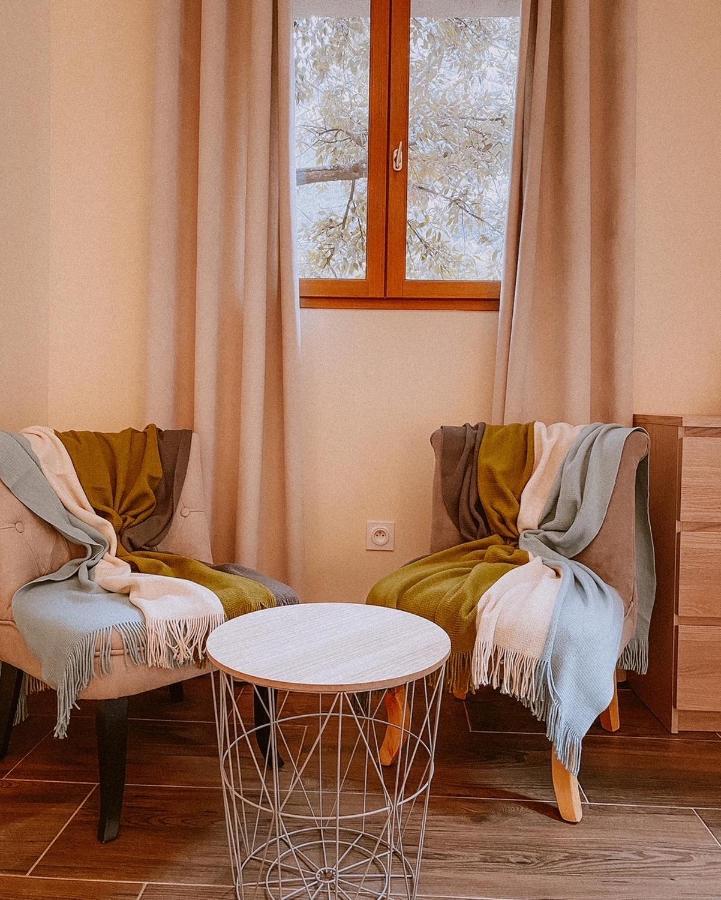 Auberge De La Foret Bonifatu Калензана Екстериор снимка